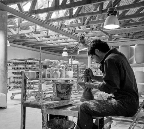 野口悦士｜土と火が生む、静謐なうつわ